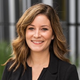 Headshot of Cynthia Miller